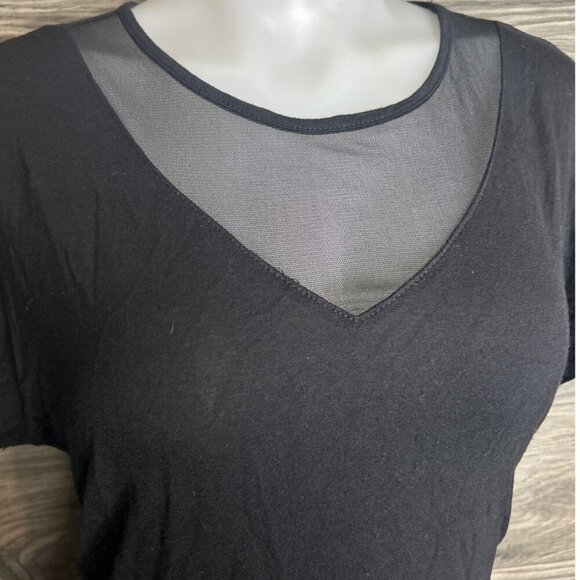 Tahari Sheer Stretchy Top Black Short Sleeve Mesh Neckline Rayon Spandex Women S - Picture 2 of 4